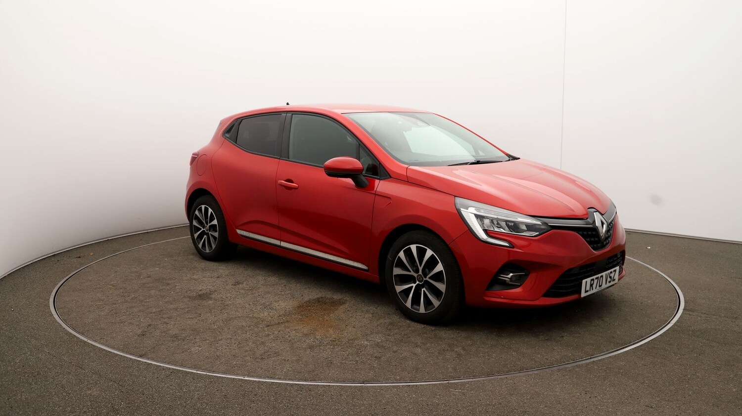 Used Renault Clio for sale - 76809656: Photo 36