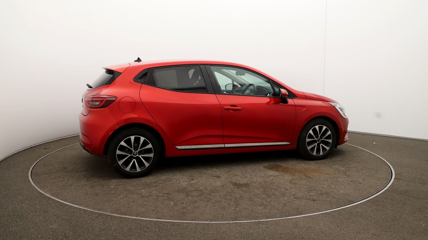 Used Renault Clio for sale - 76809656: Photo 43