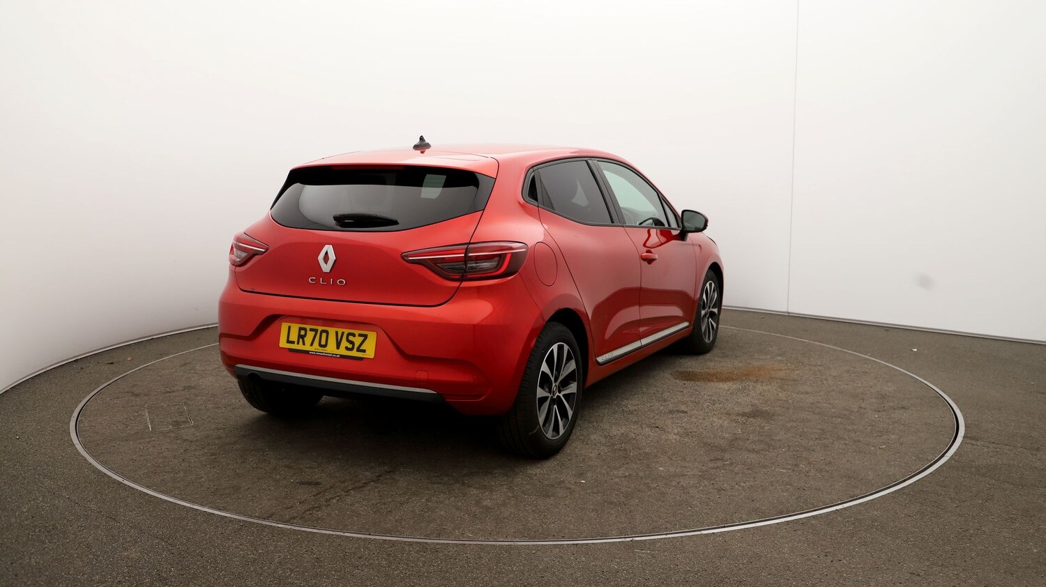 Used Renault Clio for sale - 76809656: Photo 47