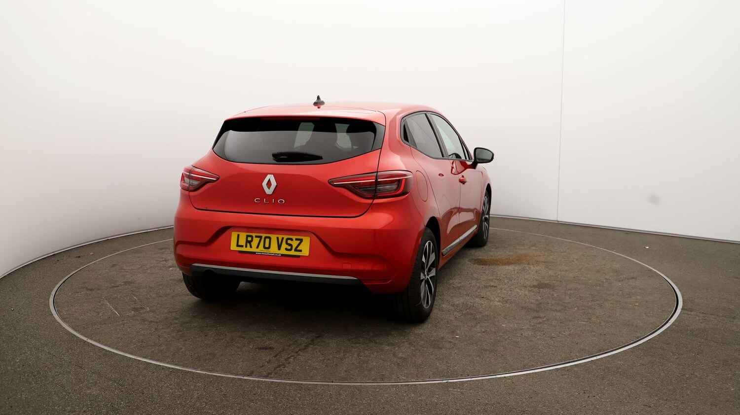 Used Renault Clio for sale - 76809656: Photo 48