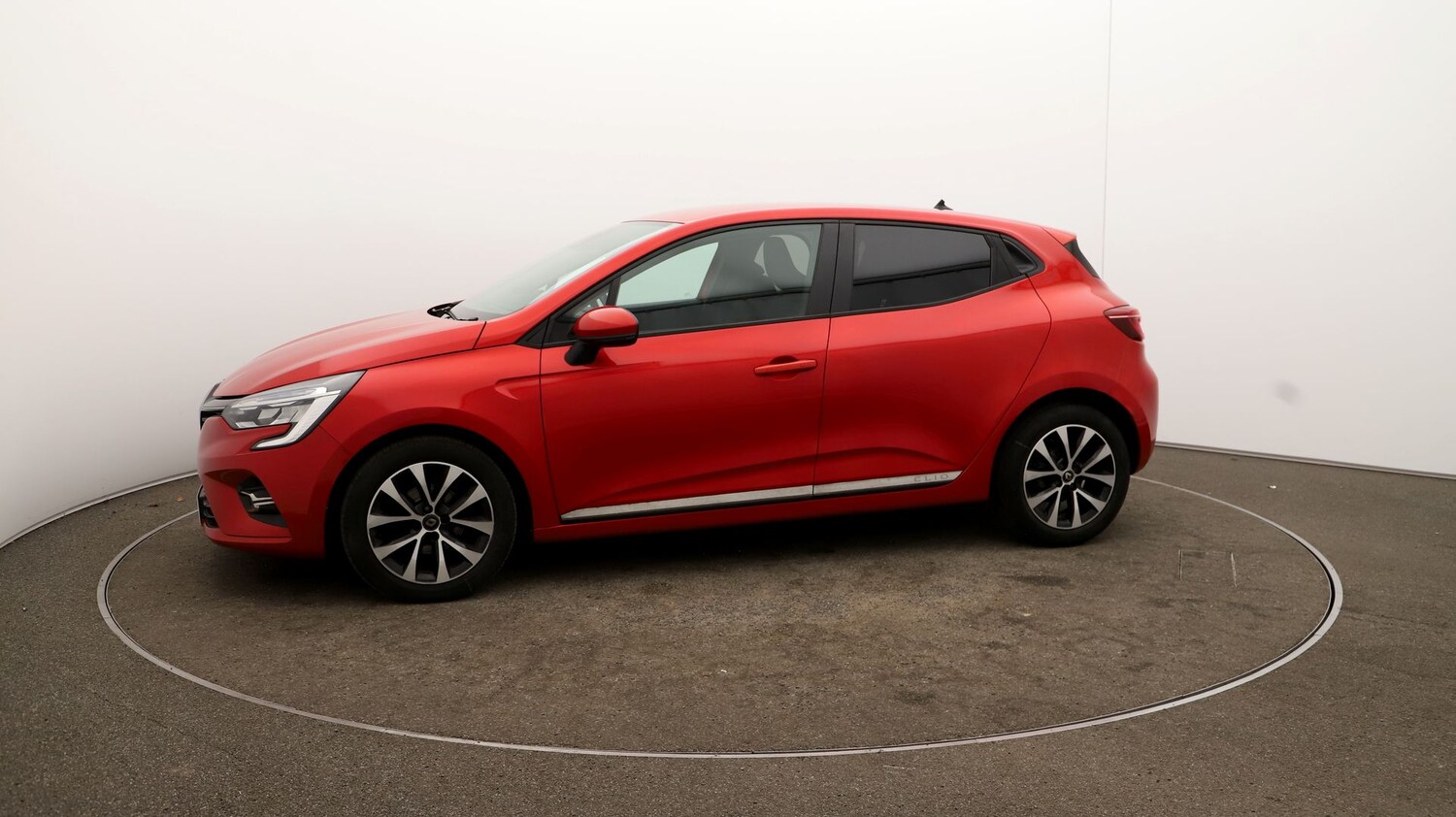 Used Renault Clio for sale - 76809656: Photo 58