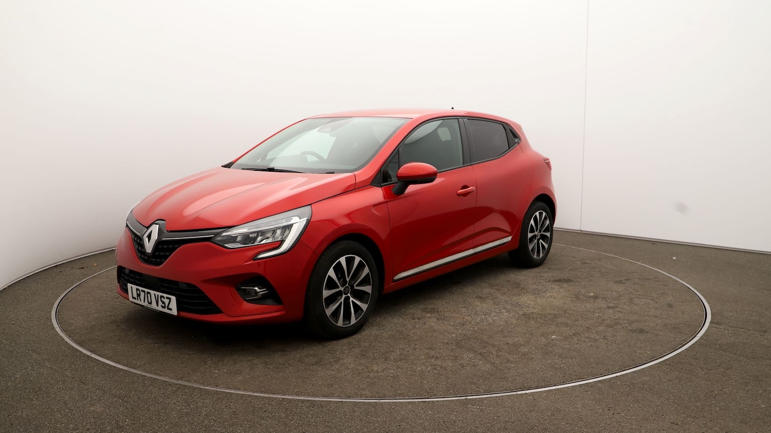 Used Renault Clio for sale - 76809656: Photo 61
