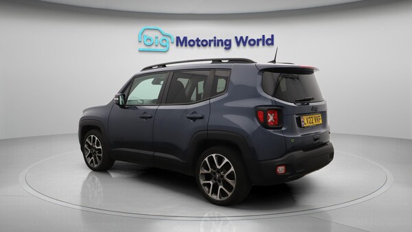 Used Jeep Renegade 2022 for sale - 76240123: Photo 6