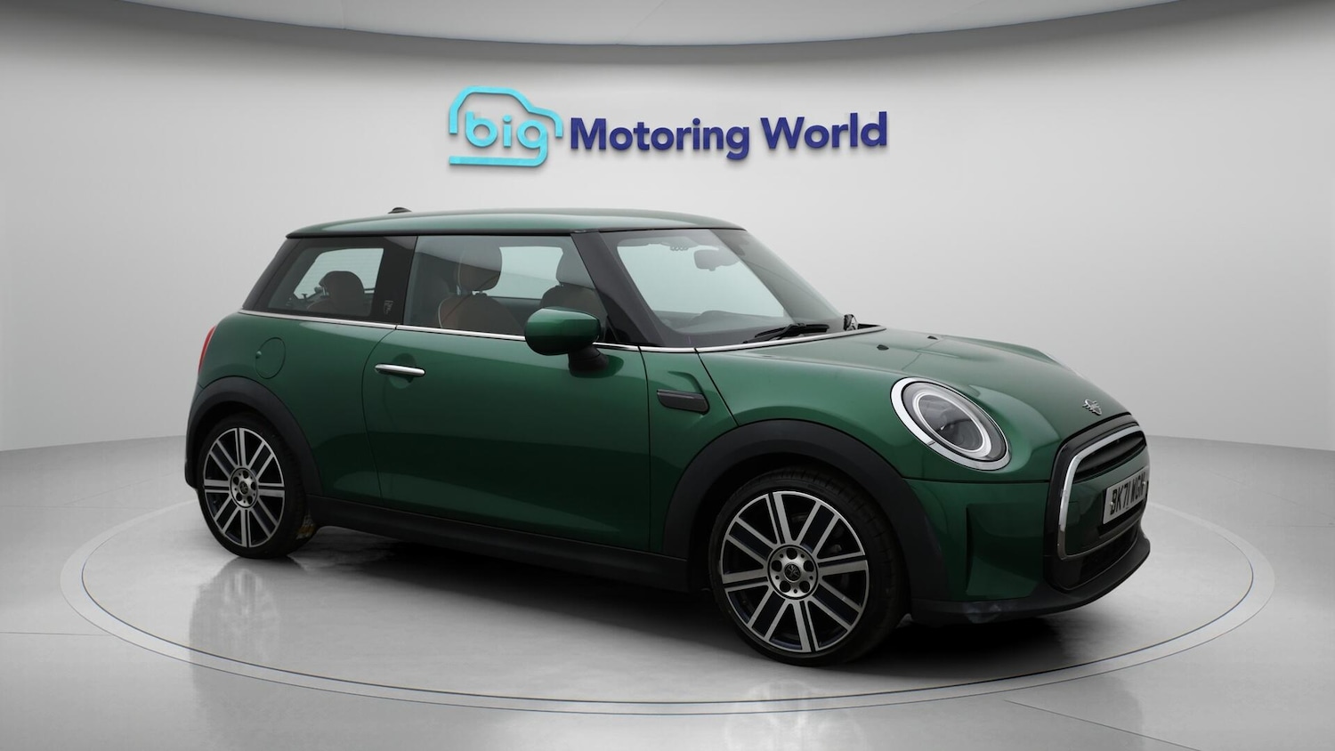 Used MINI Hatch 2021 for sale - 76433323: Photo 2