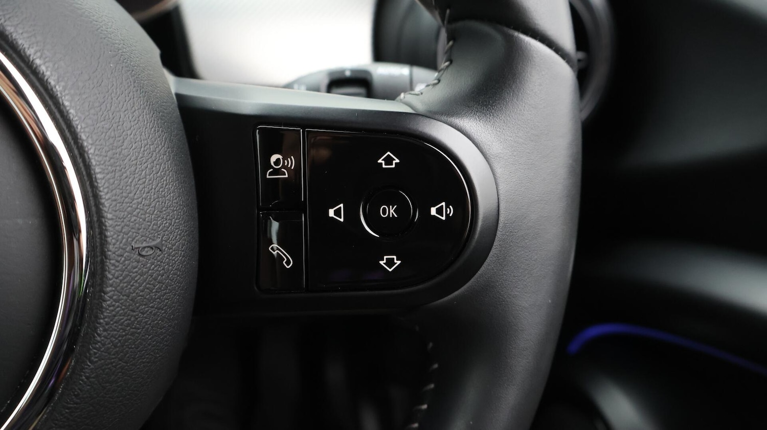 Used MINI Hatch 2021 for sale - 76433323: Photo 25