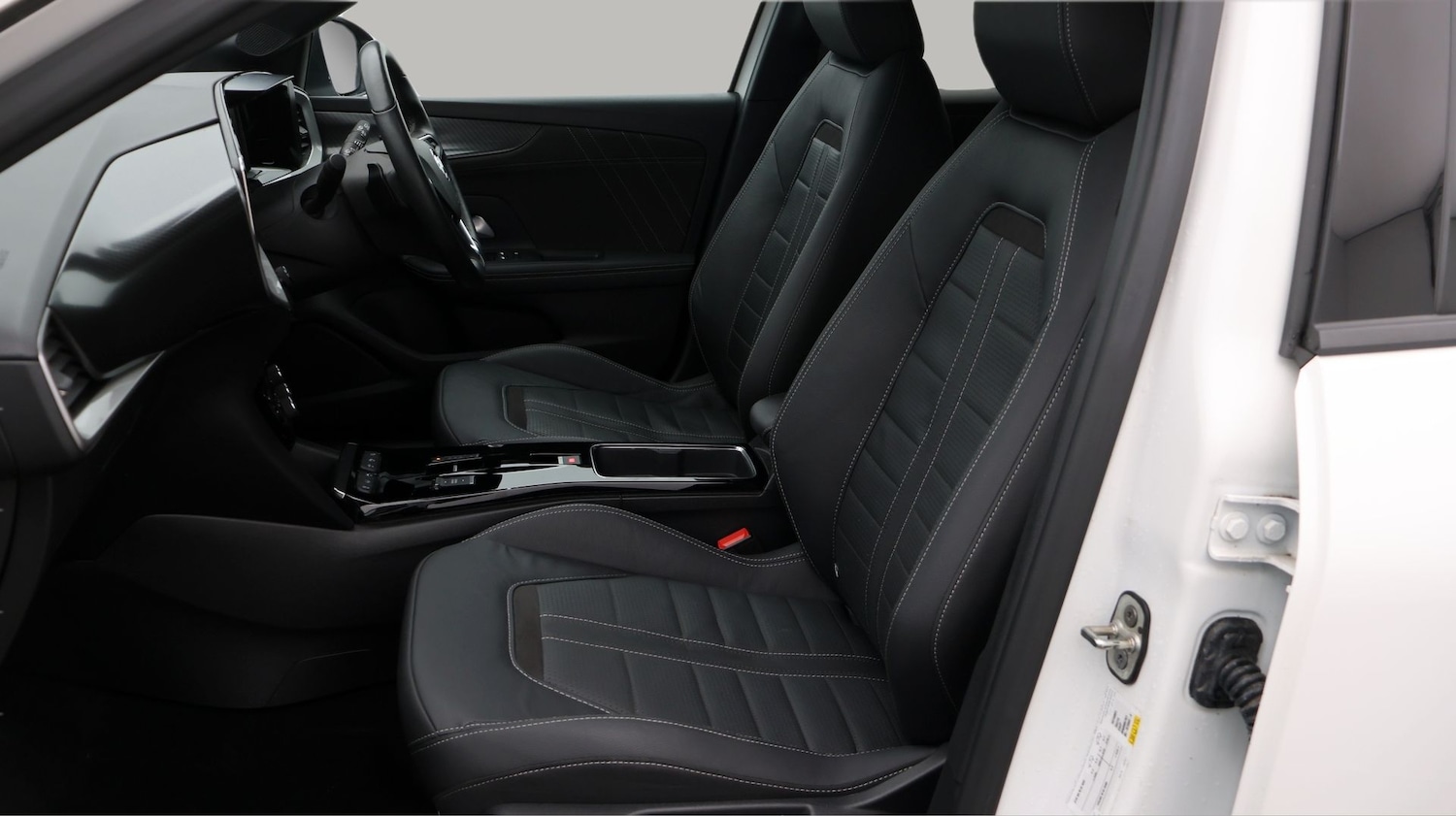 Used Vauxhall Mokka 2022 for sale - 77195572: Photo 14