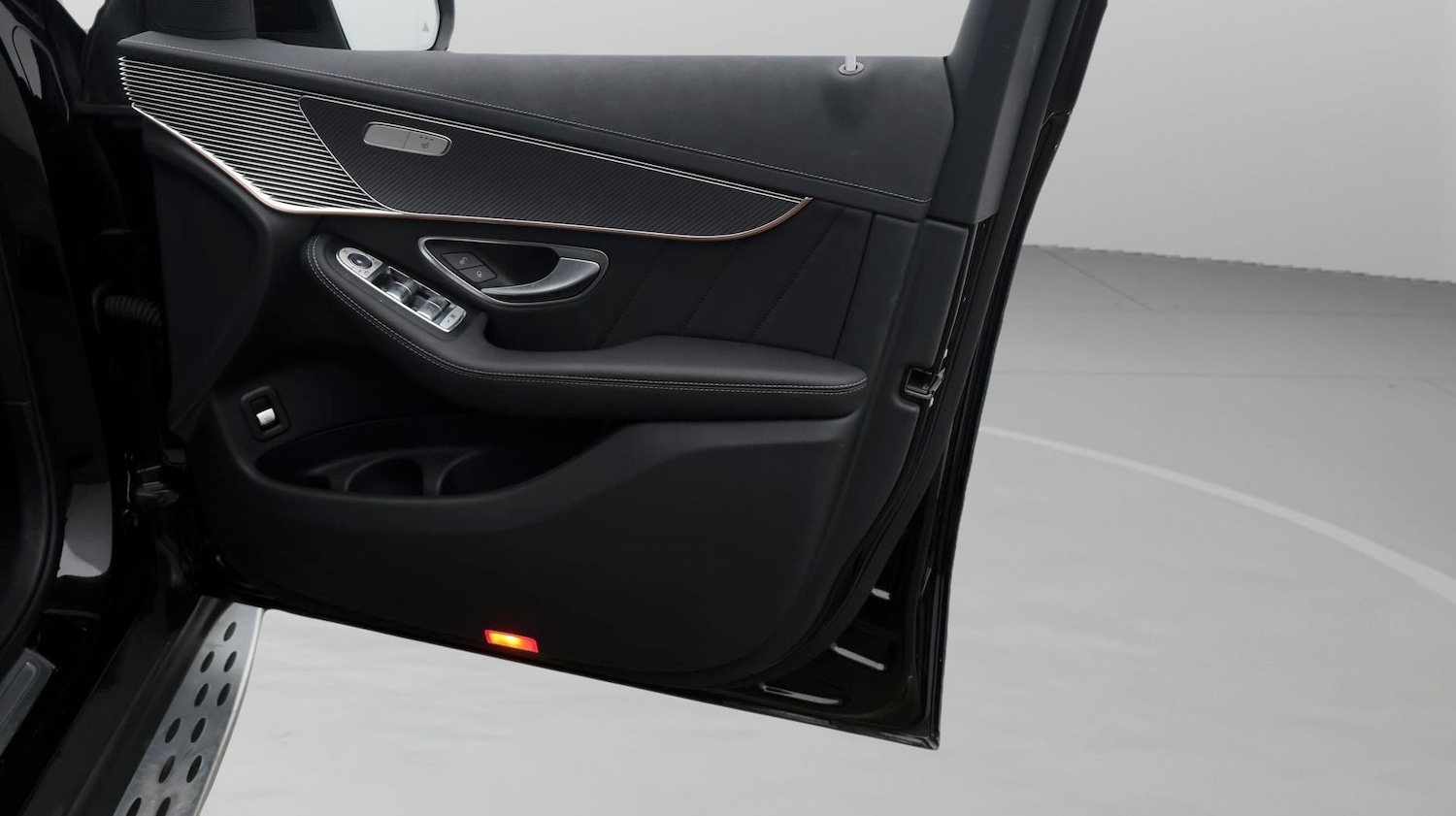 Used Mercedes-Benz EQC 2022 for sale - 77112958: Photo 15