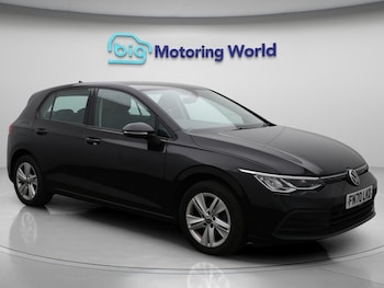 Volkswagen - Golf