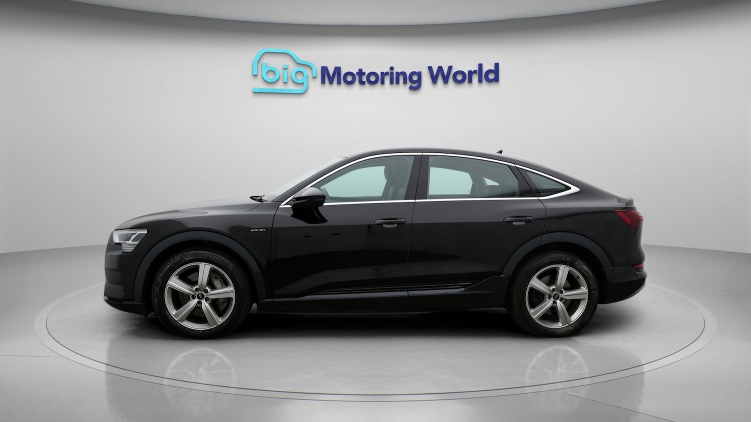 Used Audi e-tron 2021 for sale - 77610163: Photo 4