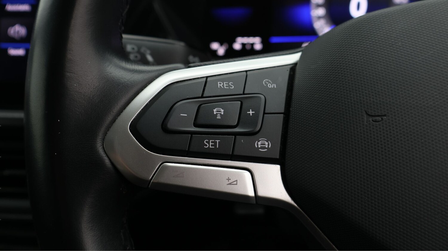 Used Volkswagen T-Cross 2023 for sale - 77367551: Photo 21