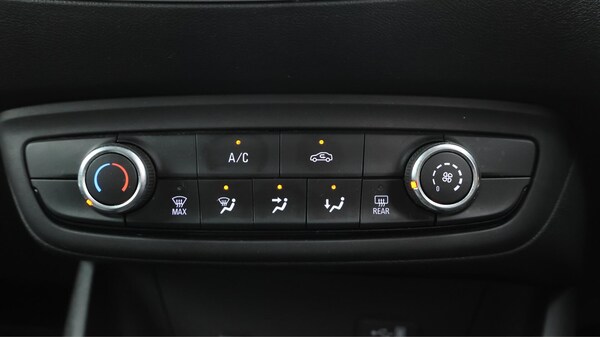 Used Vauxhall Crossland X 2020 for sale - 76215611: Photo 13