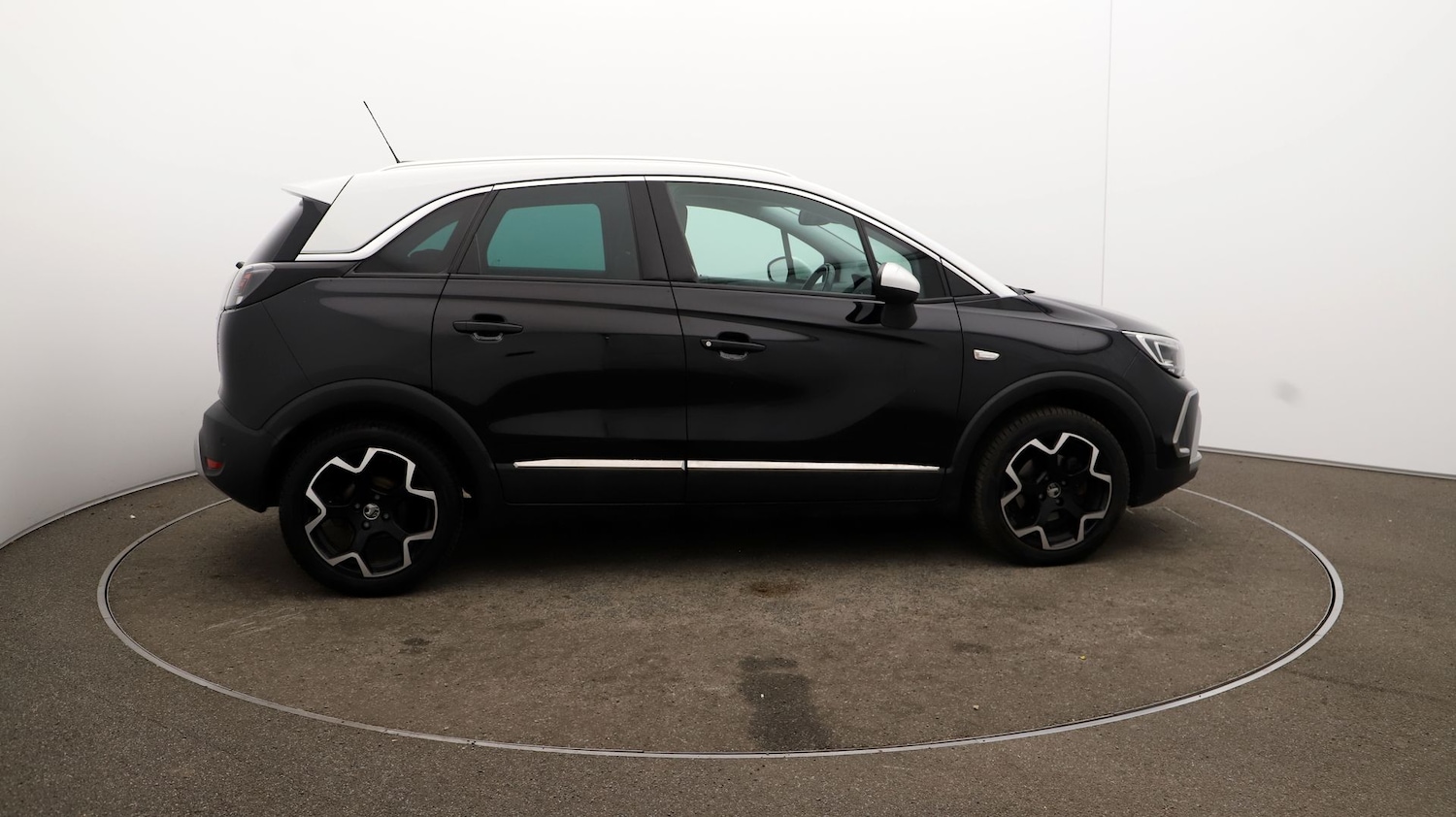 Used Vauxhall Crossland for sale - 76809935: Photo 42