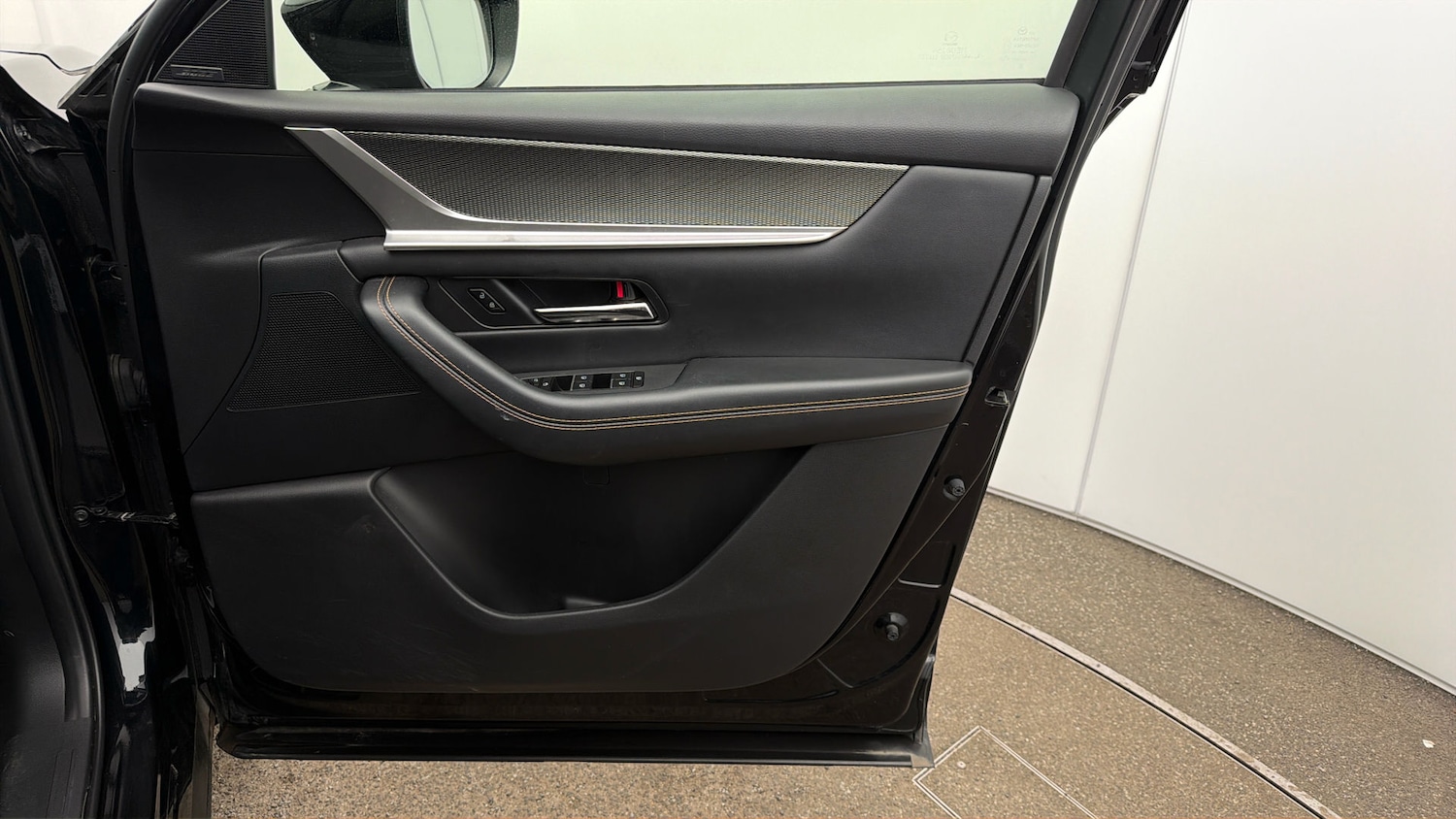 Used Mazda CX-60 2023 for sale - 78067080: Photo 14