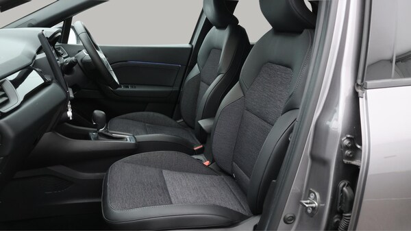 Used Renault Captur 2023 for sale - 75635496: Photo 15