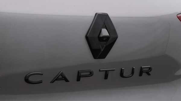 Used Renault Captur 2023 for sale - 75635496: Photo 21