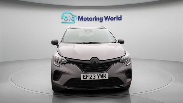 Used Renault Captur 2023 for sale - 75635496: Photo 3