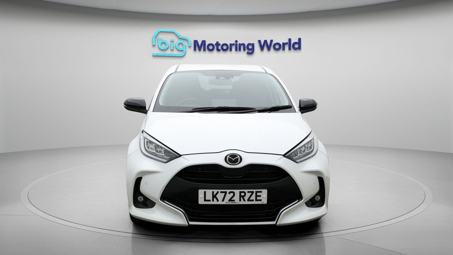 Used Mazda Mazda2 HYBRID 2022 for sale - 77213695: Photo 2