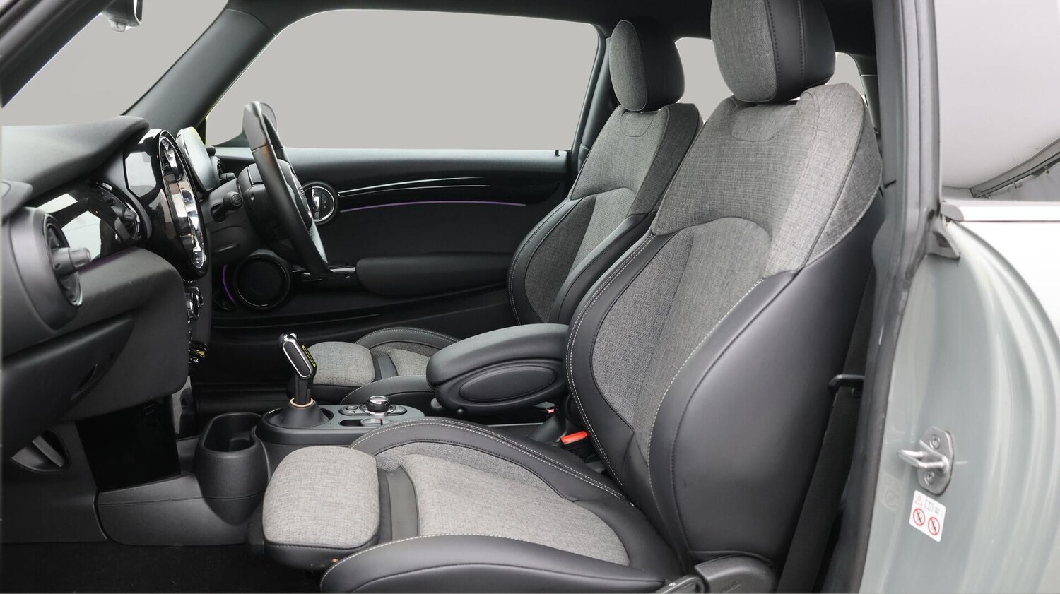 Used MINI Hatch 2022 for sale - 76549250: Photo 15