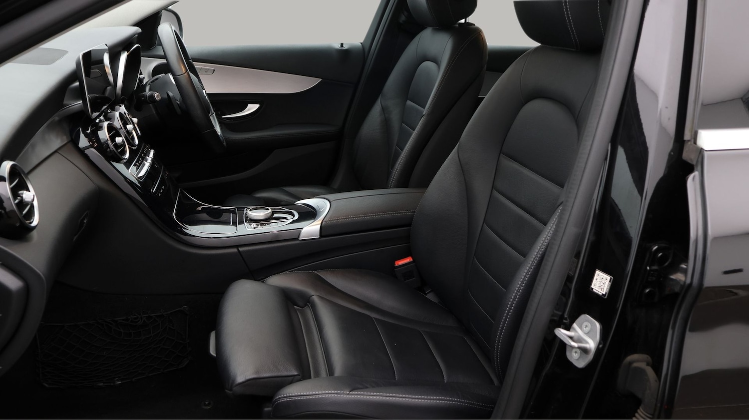 Used Mercedes-Benz C Class 2021 for sale - 77750186: Photo 14