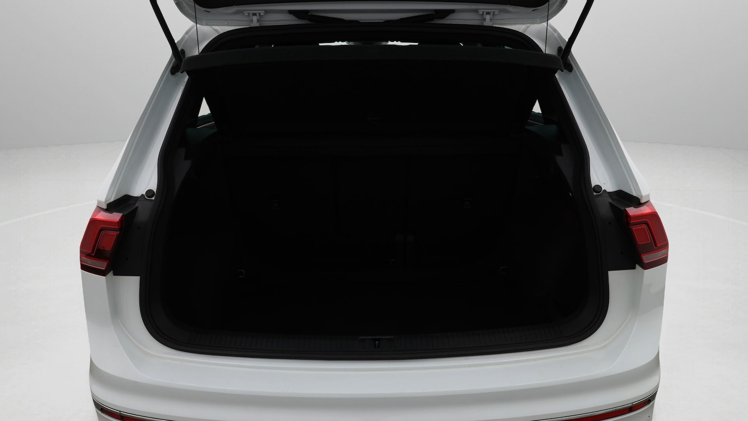 Used Volkswagen Tiguan 2020 for sale - 77367135: Photo 17