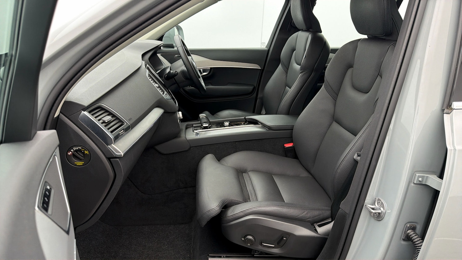 Used Volvo XC90 2024 for sale - 78067076: Photo 13