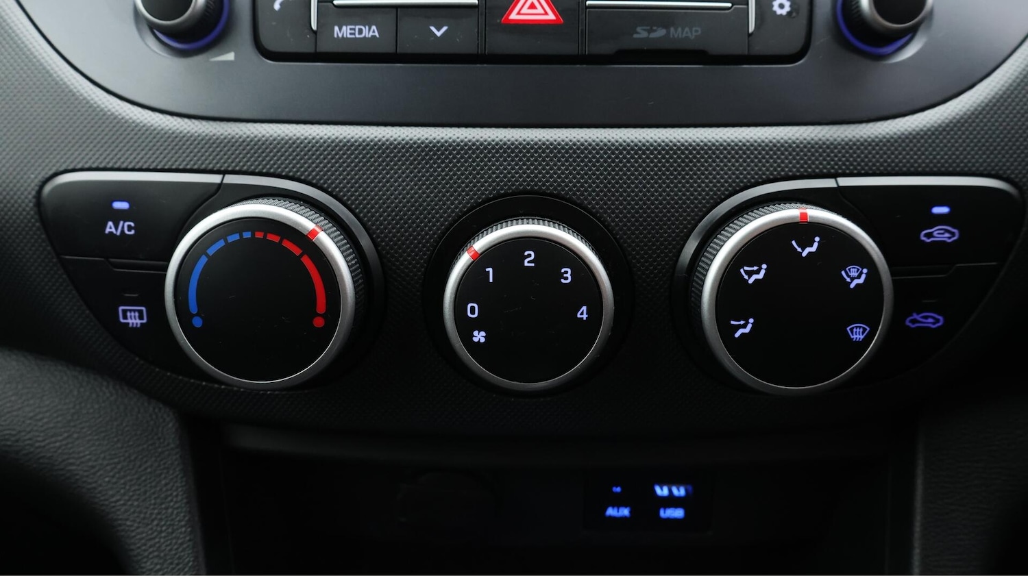 Used Hyundai i10 2019 for sale - 76499623: Photo 13