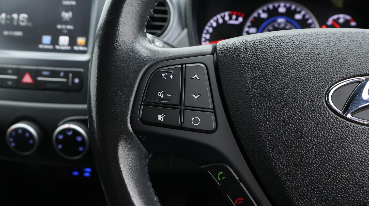 Used Hyundai i10 2019 for sale - 76499623: Photo 24