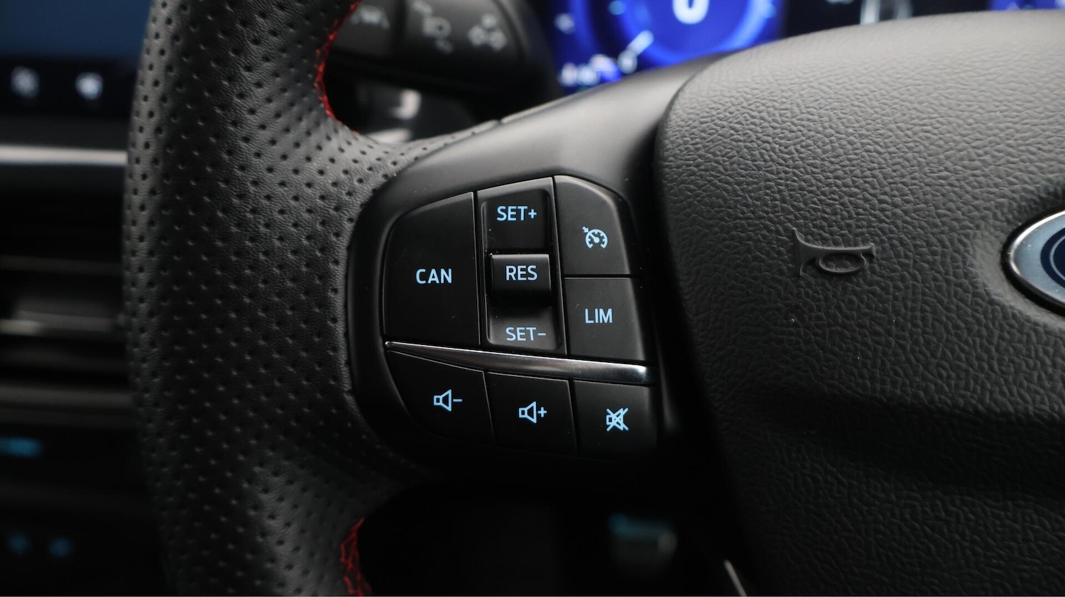 Used Ford Focus 2023 for sale - 76431826: Photo 24