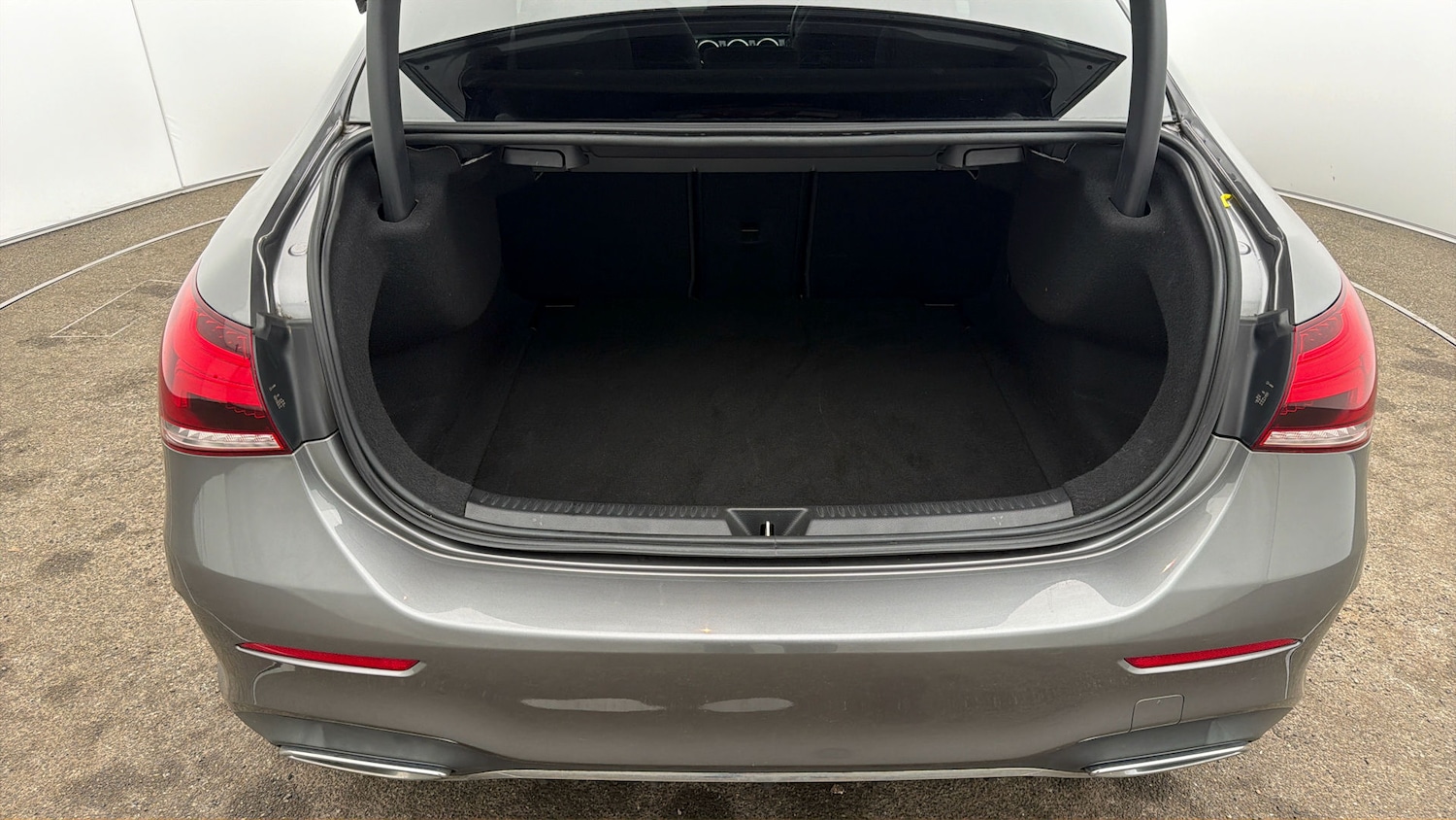 Used Mercedes-Benz A-Class 2019 for sale - 78092787: Photo 16