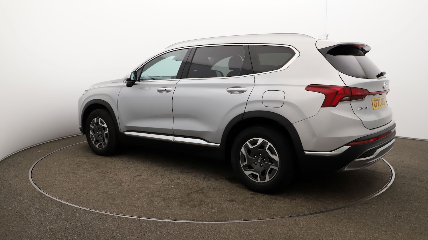 Used Hyundai Santa Fe 2023 for sale - 77012216: Photo 31