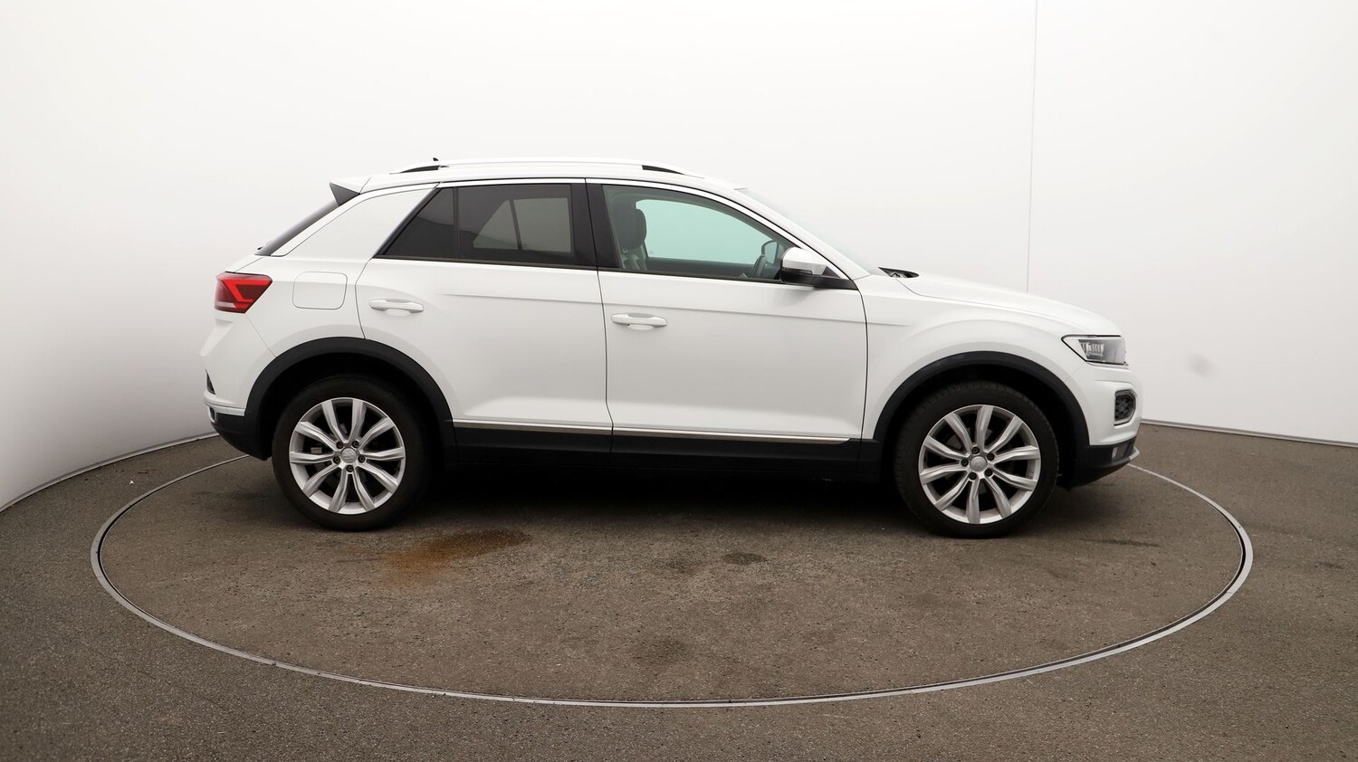 Used Volkswagen T-Roc for sale - 76810007: Photo 41