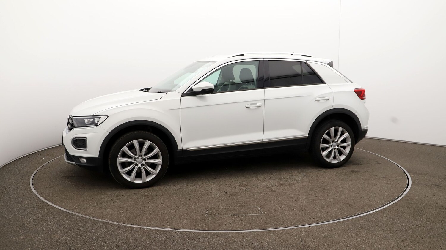 Used Volkswagen T-Roc for sale - 76810007: Photo 58