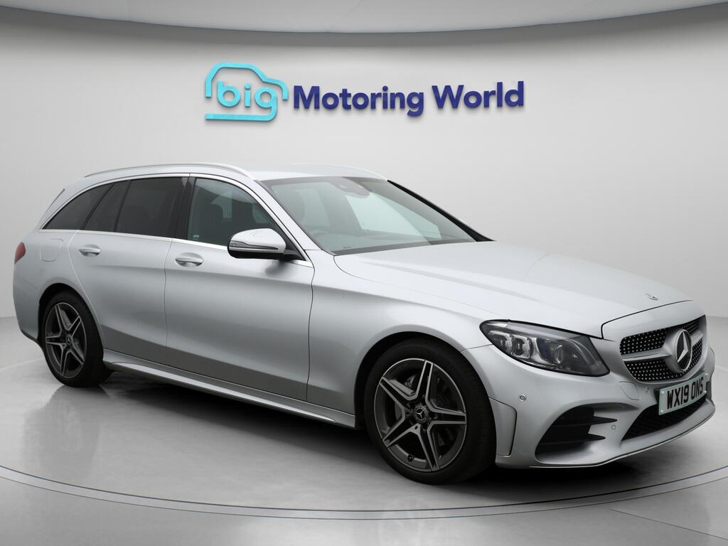 Used Mercedes-Benz C Class 2019 for sale - 76592509: Photo 1