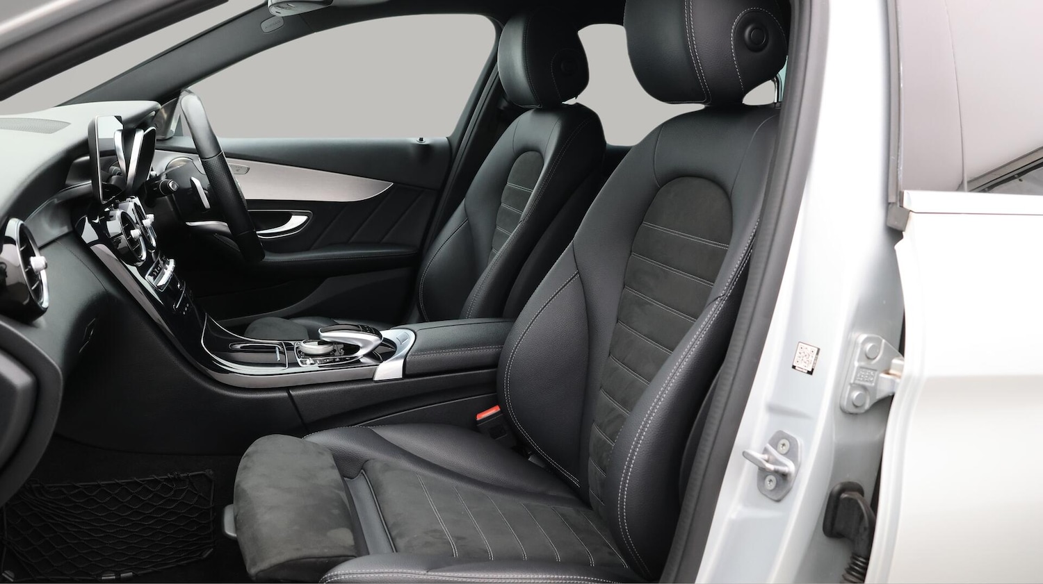 Used Mercedes-Benz C Class 2019 for sale - 76592509: Photo 15