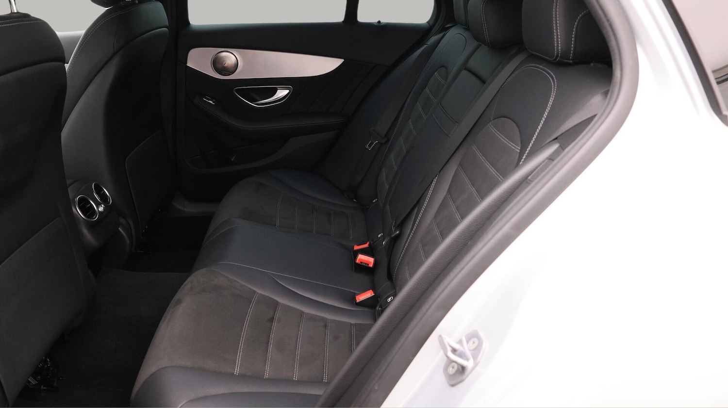 Used Mercedes-Benz C Class 2019 for sale - 76592509: Photo 17