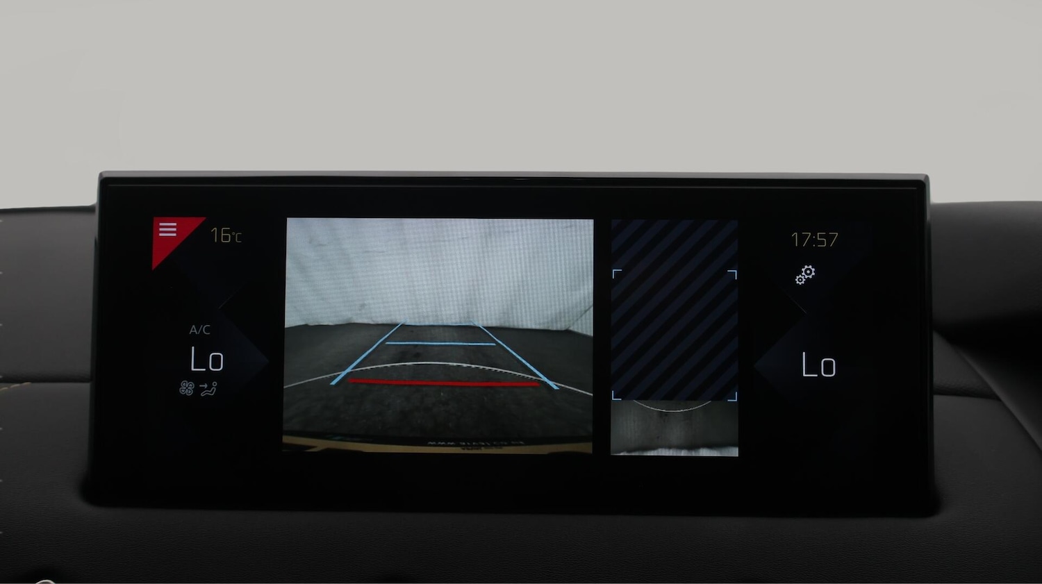 Used DS Automobiles DS 3 Crossback 2022 for sale - 76607823: Photo 26