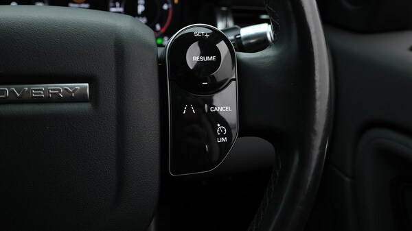 Used Land Rover Discovery Sport 2019 for sale - 76179734: Photo 47
