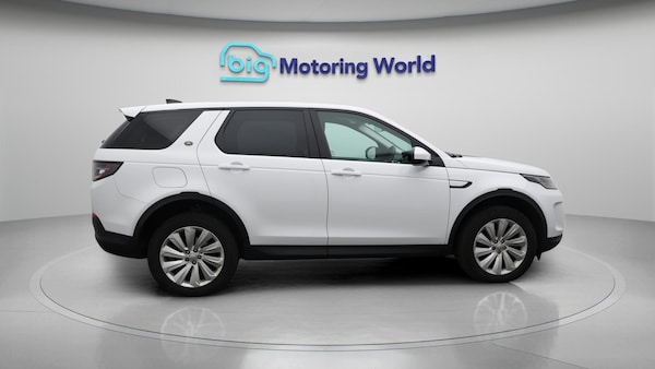 Used Land Rover Discovery Sport 2019 for sale - 76179734: Photo 9