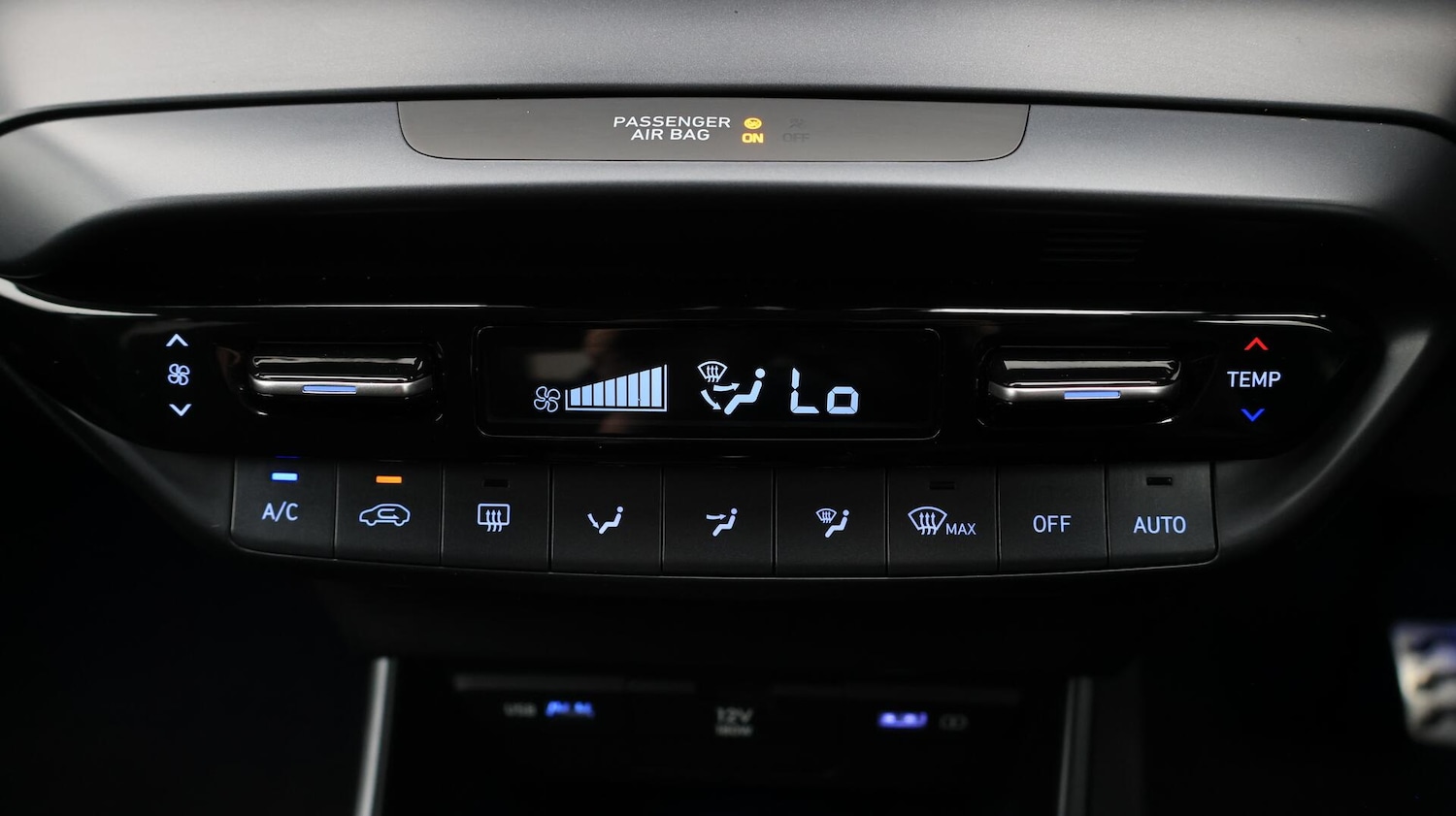 Used Hyundai BAYON 2024 for sale - 76380509: Photo 12