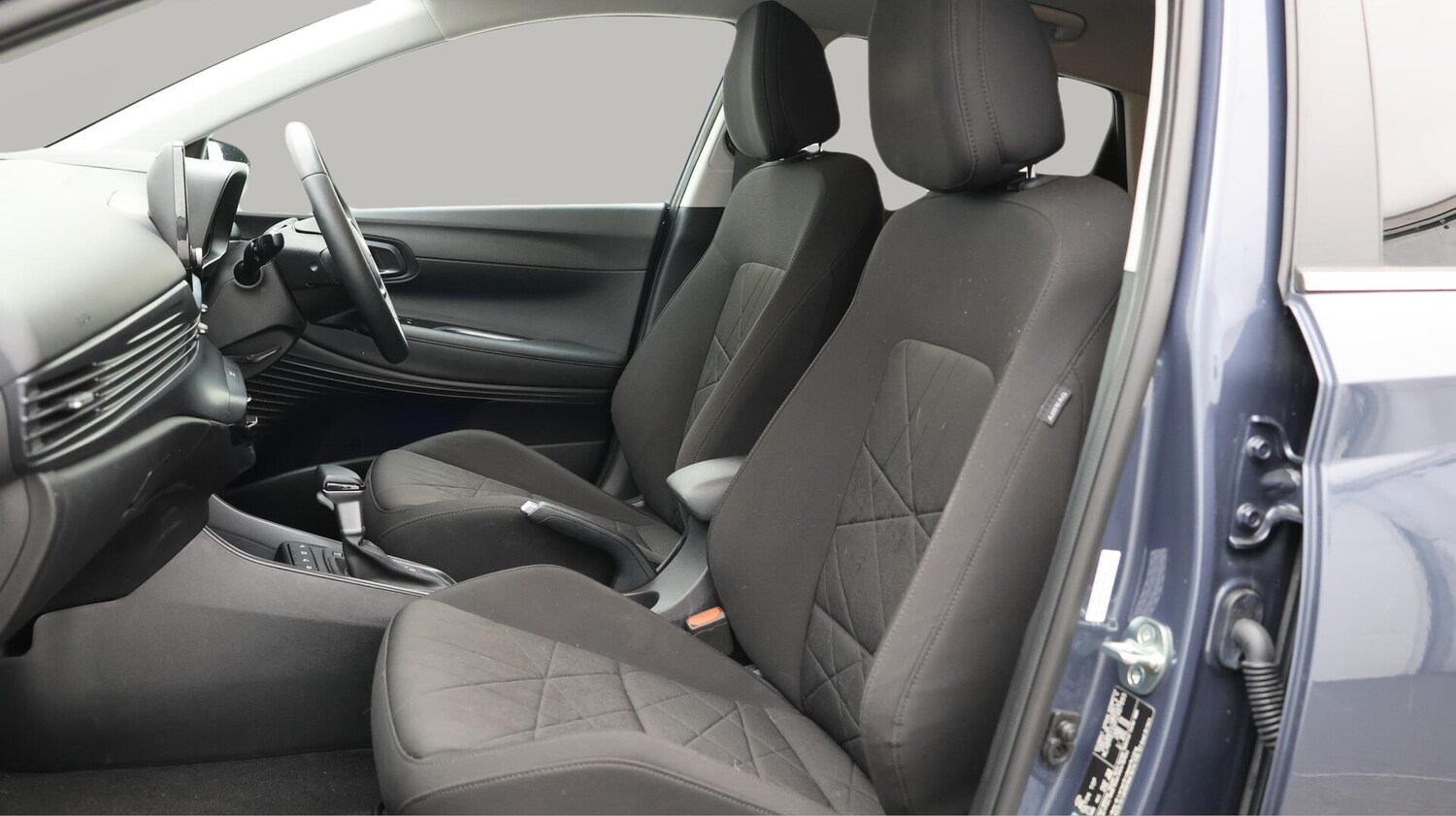 Used Hyundai BAYON 2024 for sale - 76380509: Photo 14