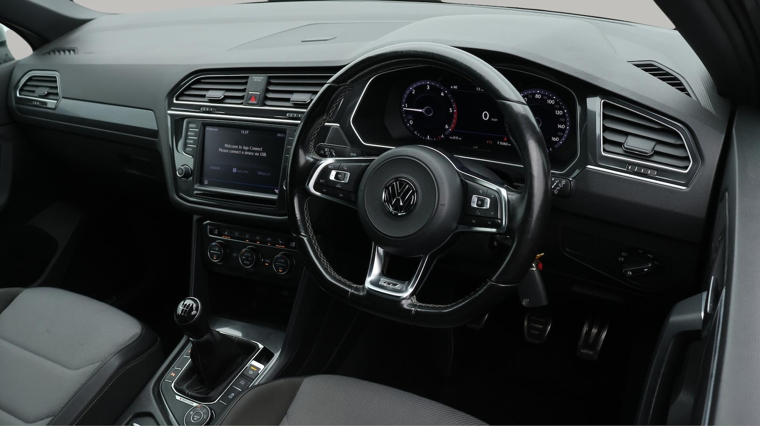 Used Volkswagen Tiguan 2017 for sale - 76012704: Photo 10
