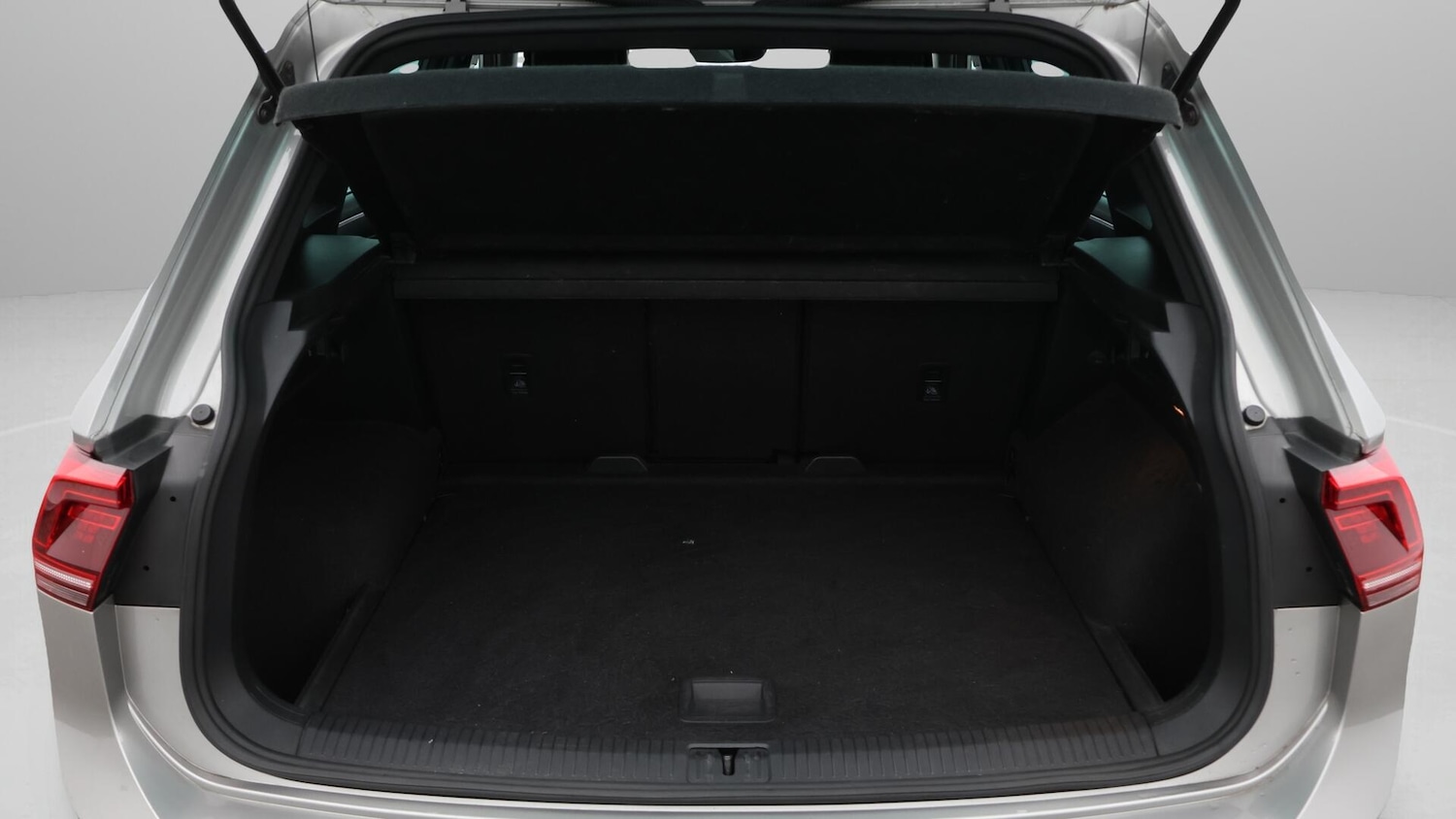 Used Volkswagen Tiguan 2017 for sale - 76012704: Photo 18