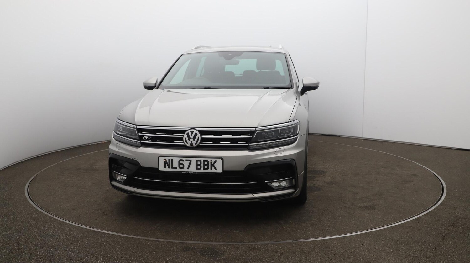 Used Volkswagen Tiguan 2017 for sale - 76012704: Photo 42