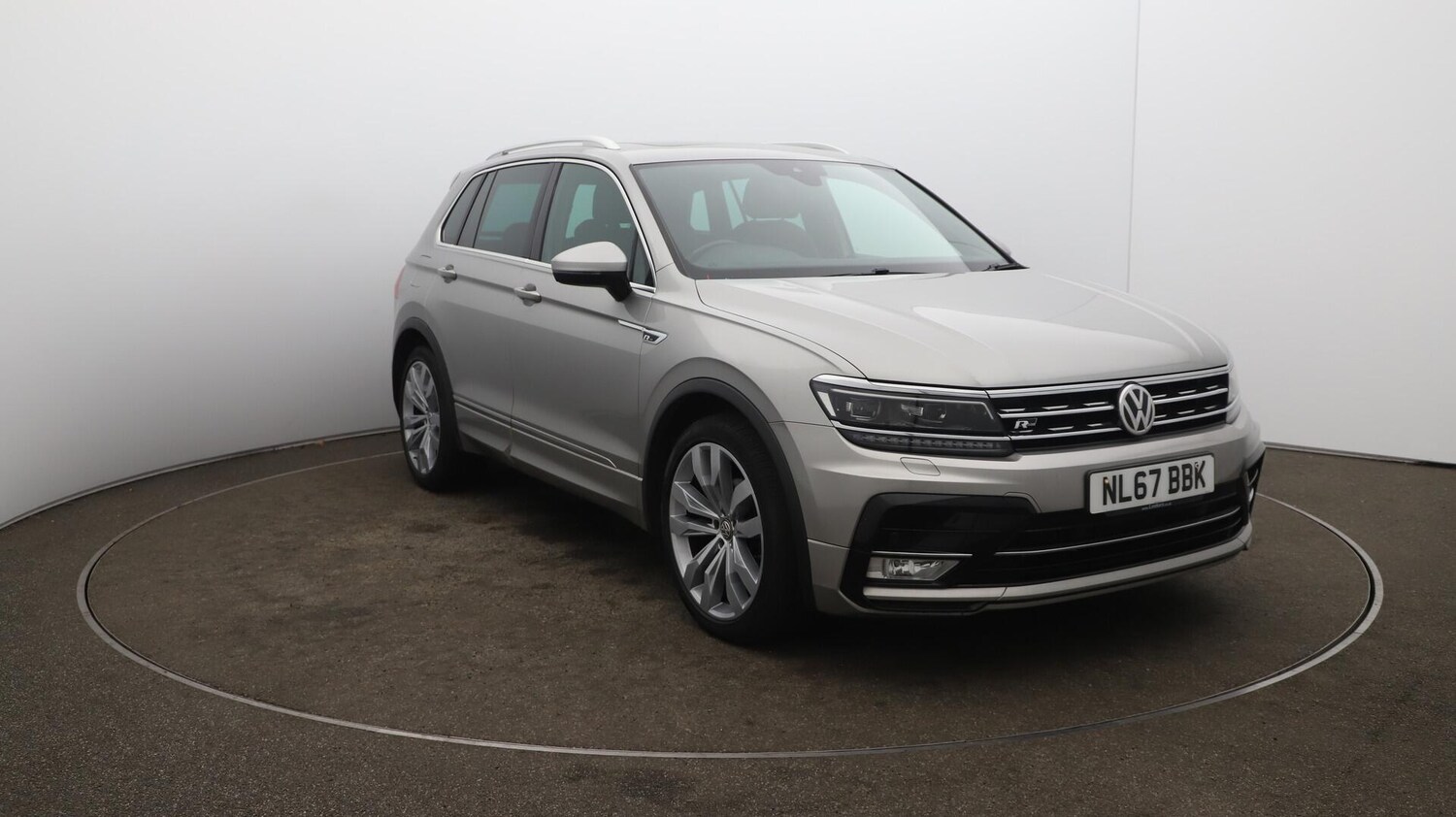 Used Volkswagen Tiguan 2017 for sale - 76012704: Photo 46