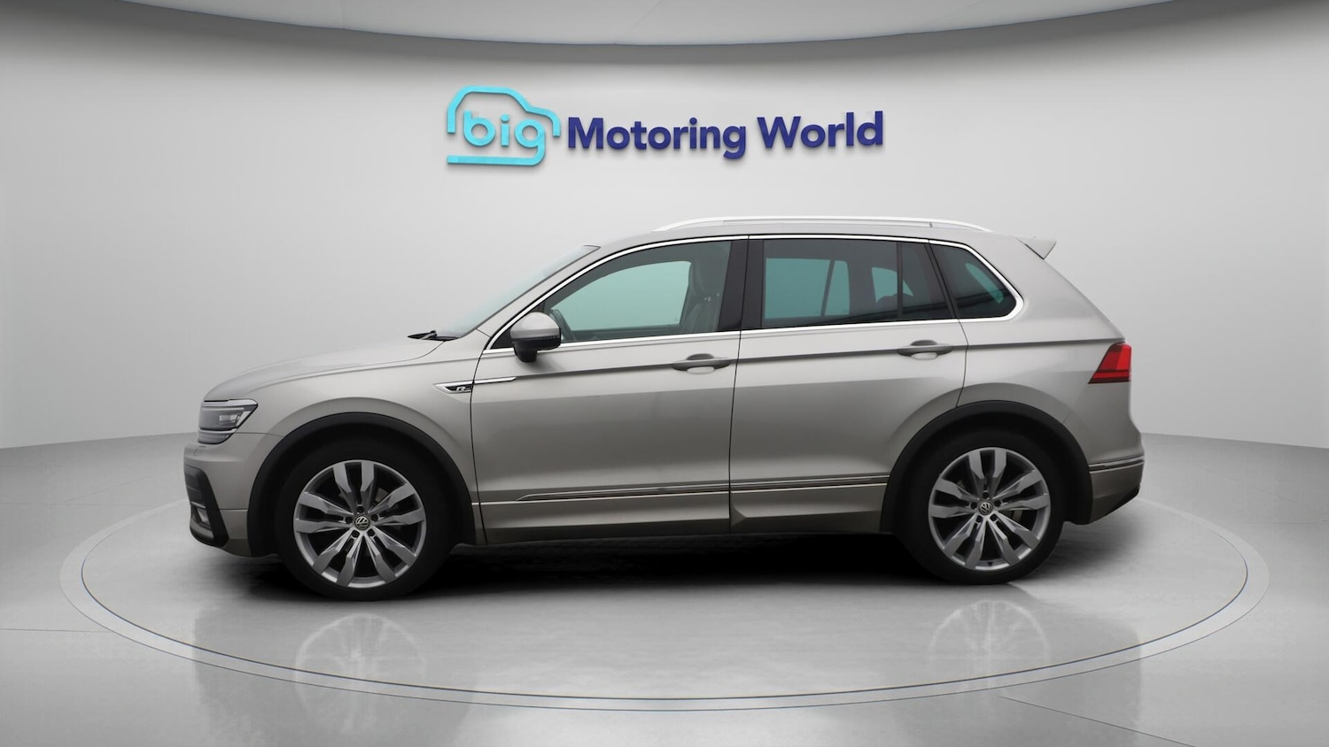 Used Volkswagen Tiguan 2017 for sale - 76012704: Photo 5