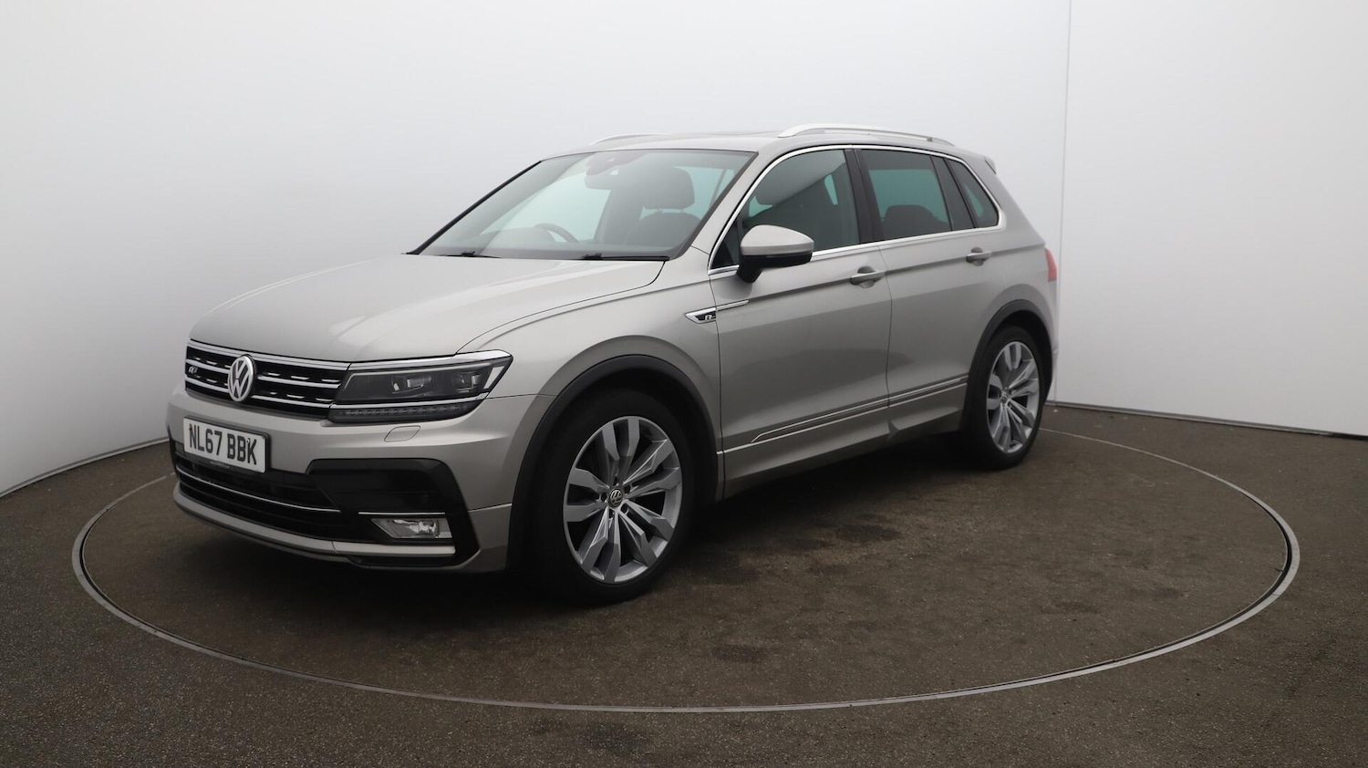 Used Volkswagen Tiguan 2017 for sale - 76012704: Photo 72