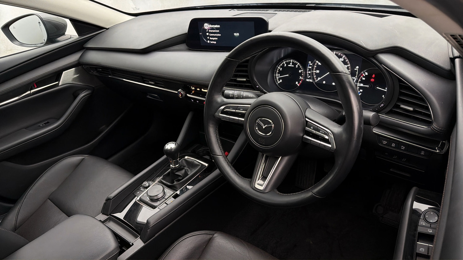 Used Mazda Mazda3 2022 for sale - 77968482: Photo 9