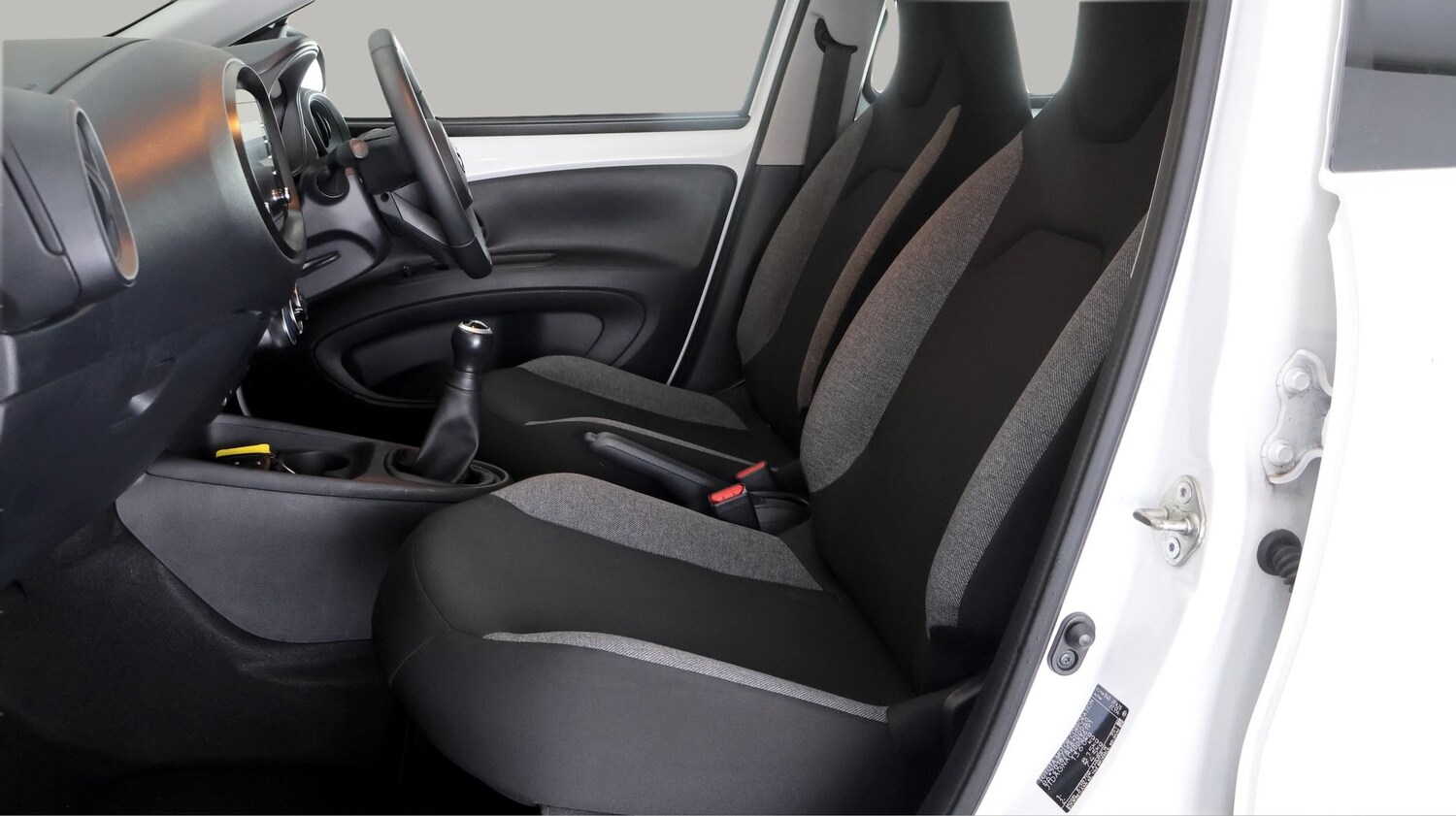 Used Toyota Aygo X 2022 for sale - 77934890: Photo 13