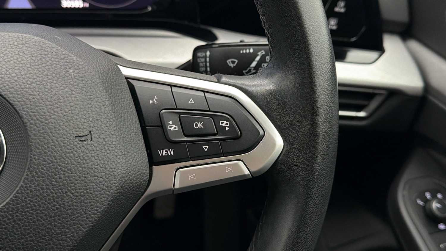 Used Volkswagen Golf 2023 for sale - 78054137: Photo 23