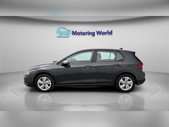 Used Volkswagen Golf 2023 for sale - 78054137: Photo
